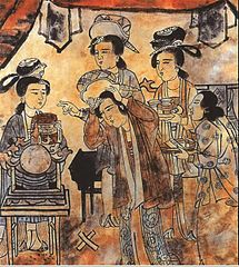 Song dynasty women wearing beizi; Northern Song dynasty.