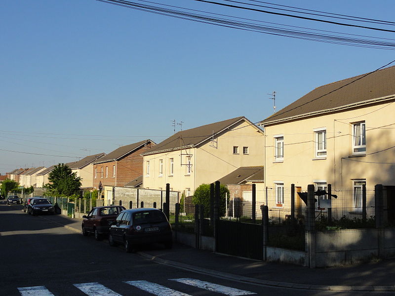 File:Méricourt - Cités de la fosse n° 4 - 5 des mines de Drocourt (03).JPG