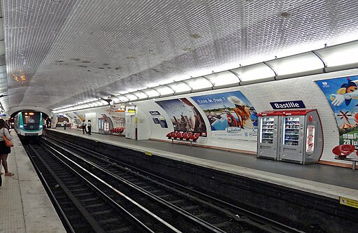 Mtro de Paris - Ligne 5 - Bastille 01