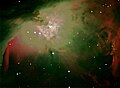 Jądro M42, w którym widać otwartą gromadę Trapezu