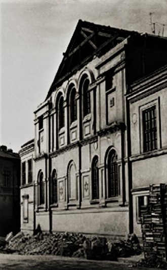 Malbim Synagogue, January 1941. Malbim Synagogue, named after Rabbi Meir Leibish Malbim (1809-1879), on 4 Strada Bravilor, in Bucharest, January 1941.jpg