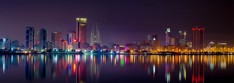 File:Manama Night (59168542).jpeg