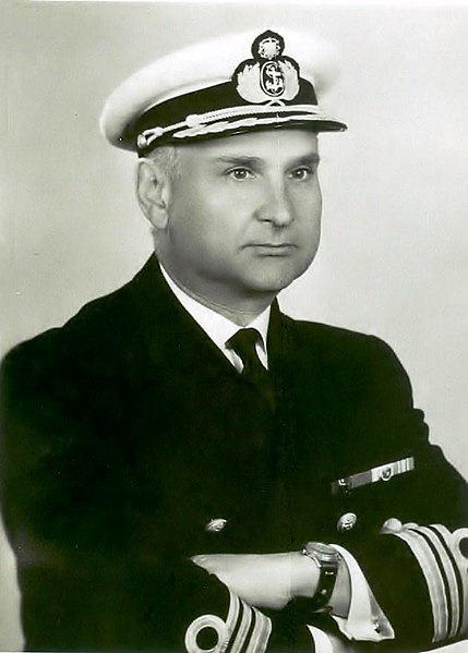 File:Marcos Romão (uniforme).jpg