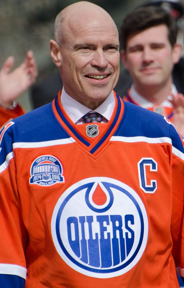 Mark Messier was named the Oilers' team captain shortly following the Gretzky trade.