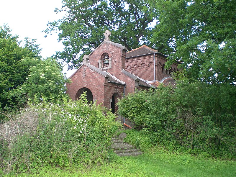 File:Mausoleum auf Gut Hemmelmark (Ruhestätte - Heinrich von Preussen).jpg