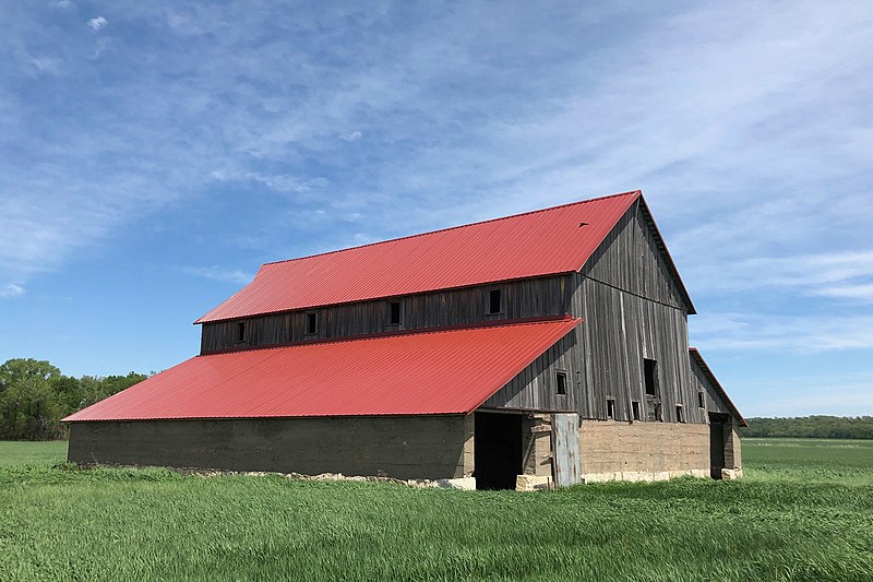 File:McNee Barns horse barn Chase County Kansas.jpg