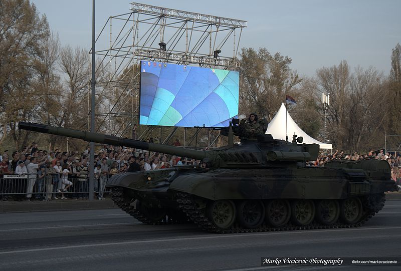 File:Military Parade Belgrade 2014 - Serbian Soldiers with Russian Knights - The Swifts (16247296876).jpg