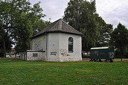 Moers, Friedhofskapelle Rheinberger Straße, 2012-08 CN-02