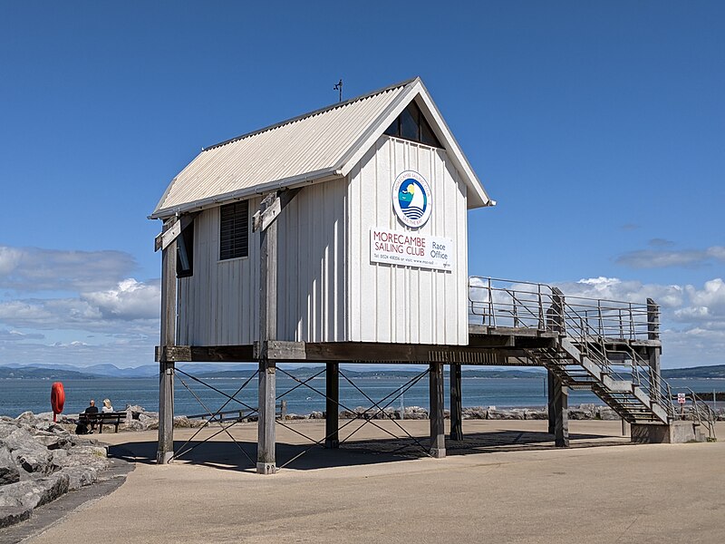 File:Morecambe Sailing Club race office.jpg