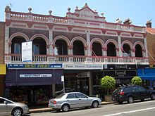 "The Strand" on the conservation area shopping strip. Mosman 9.JPG