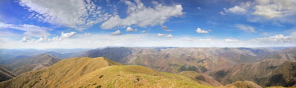 The view from the peak of Mt. Feathertop, Victoria