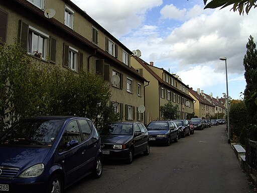 Nachkriegs-Mehrfamilien-Mietshäuser Lilienweg Oberesslingen-Gartenstadt