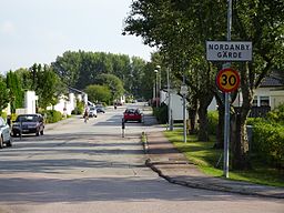 Mistelgatan, infart till Nordanby gärde.