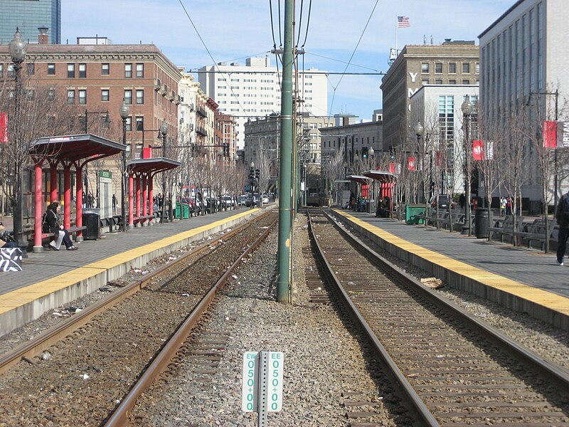 File:Northeastern MBTA.jpg