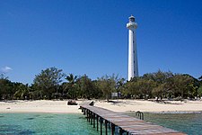 Маяк Амеде на однойменному острові, найвищий в світі металевий маяк
