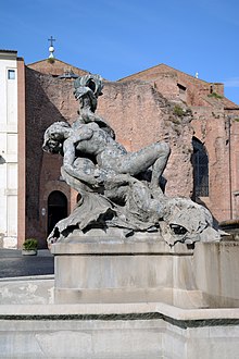 Nymph of the rivers in Fountain of the Naiads - lateral view.jpg