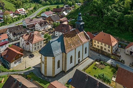 Oberailsfeld Kirche Luftbild 20210529 RM 172003