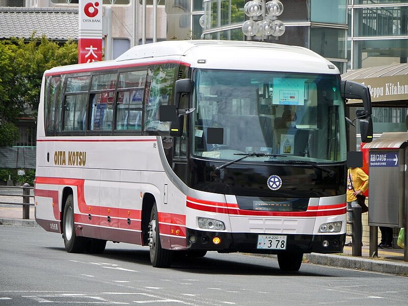 File:Oita Kotsu - Oita 200 ka 378.jpg