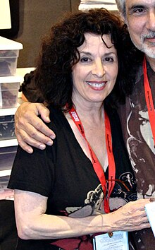 Obrázek Popis Olivia De Berardinis-San Diego Comic Con-2010-07-21 19.53.06.jpg.