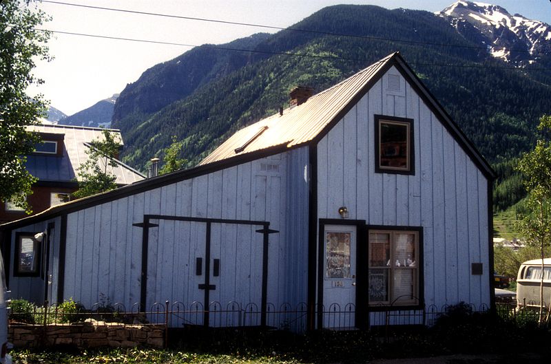 File:PICK AND GAD PARLOR HOUSE, TELLURIDE HISTORIC DISTRICT, COLORADO.jpg