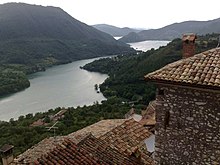 Panorama del lago del Turano da Paganico