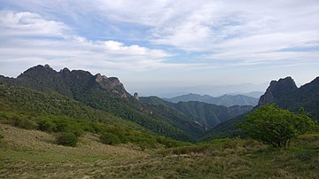 Файл:Part_of_the_view_on_Qinling_mountains.jpg