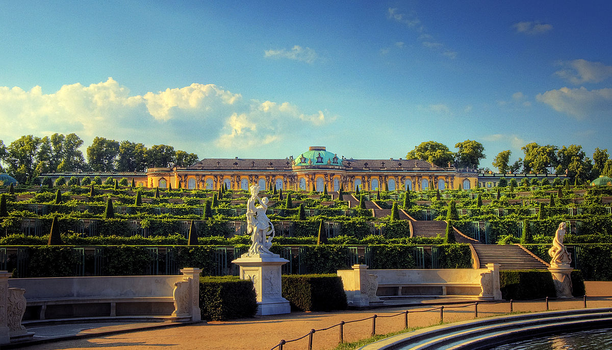 Resultado de imagem para Sanssouci Palace