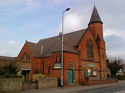 How to get to Queens Road Methodist Church with public transport- About the place