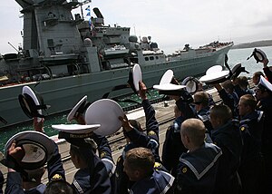 English: Peter the Great nuclear-powered missile cruiser arrives in Strelok bay in Primorye Русский: Тяжелый атомный ракетный крейсер "Петр Великий" прибыл в Приморье в бухту Стрелок