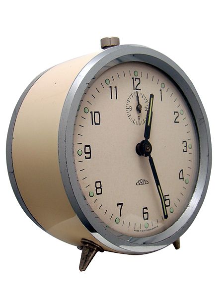 File:Reloj despertador.jpg