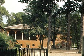 Roma - Casa del Cardenal Bessarion (2925966180) .jpg