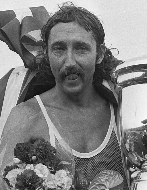 Ron Hill 1975 (cropped)