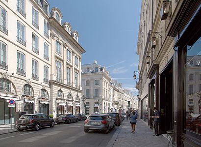 How to get to Rue Saint-Honoré with public transit - About the place