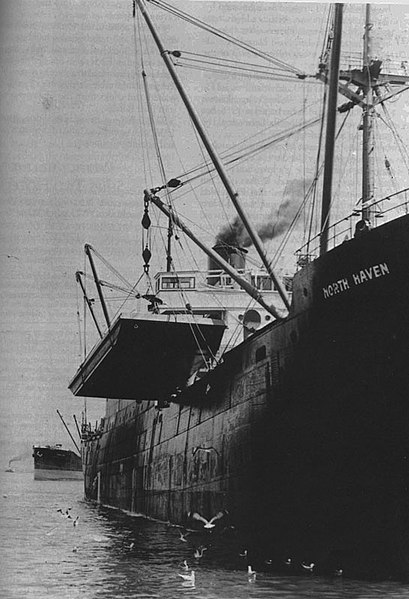 File:SS-North-Haven-loading-in-SF.jpg