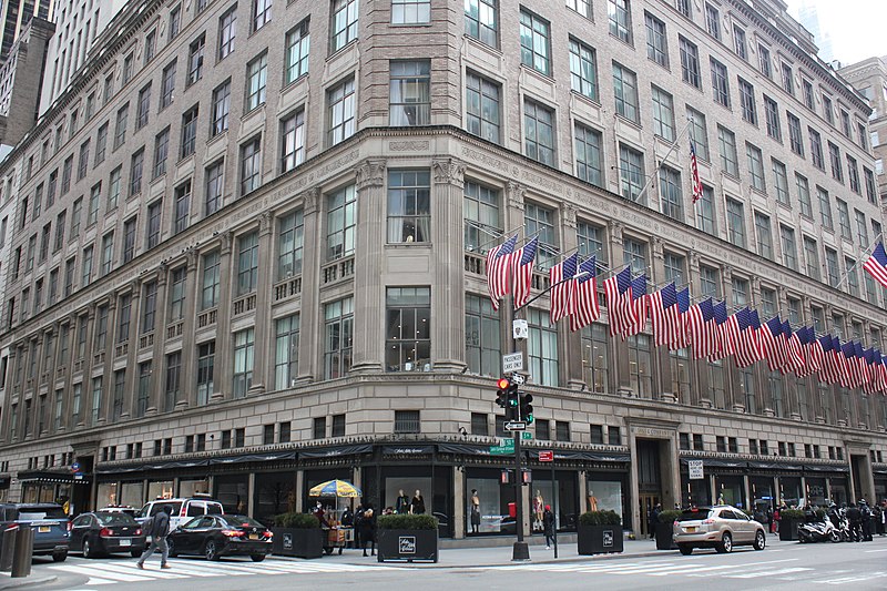 File:Saks Fifth Avenue flagship Mar 2021 24.jpg