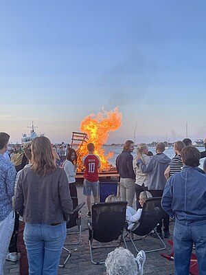 Sankthans: Sankthans som hedensk og kristen fest, Sankthansaften i dag, Krigens mørklægning