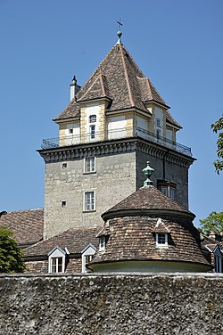 Schloss Leesdorf in Baden.jpg