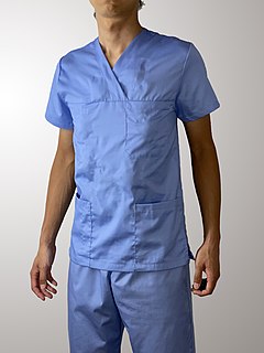 <span class="mw-page-title-main">Scrubs (clothing)</span> Lightweight, washable clothing worn by hospital staff or other medical personnel