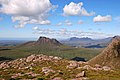 Der Stac Pollaidh von Süden, im Hintergrund rechts der Suilven