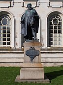 Statue of Gwilym Williams, Cathays Park.JPG