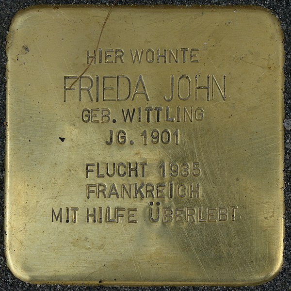 File:Stolperstein - John, Frieda (2018-11-04) 01.jpg