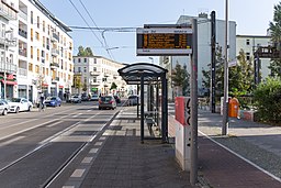 Straßenbahn Haltestelle Firlstraße-4