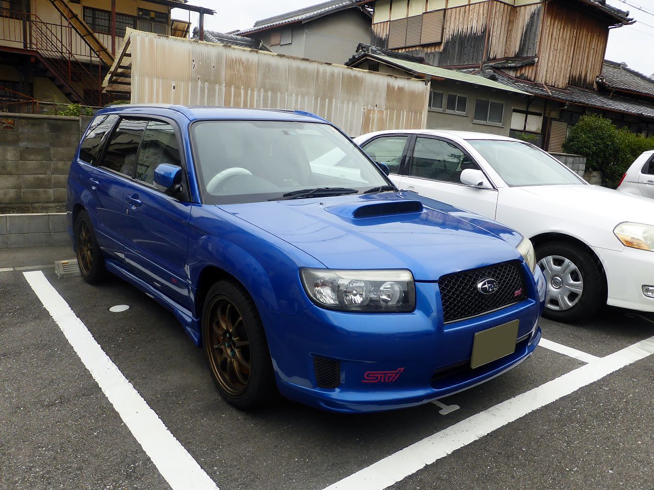 FileSubaru Forester STi Version (SG) front.JPG