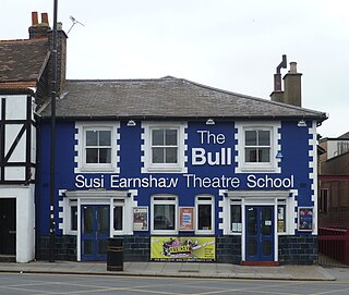 Susi Earnshaw Theatre School Other independent school in Barnet, London, England