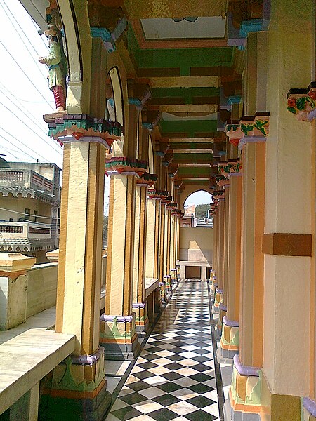 File:Swami Narayan Mandir Savda 15.jpg