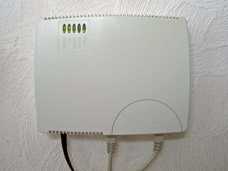 File:T-DSL Modem - original photo.jpg