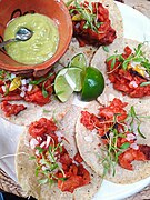 Tacos veganos al pastor de coliflor.jpg