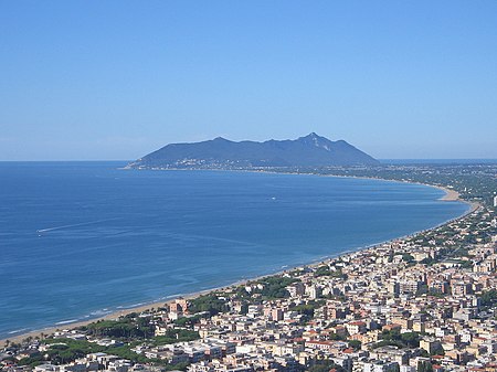 Tập_tin:Terracina-vista01.jpg