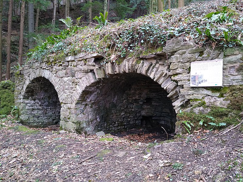 File:Tintern Limekiln.jpg