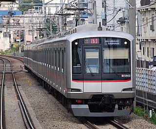 Tōkyū Tōyoko Line railway line in Japan